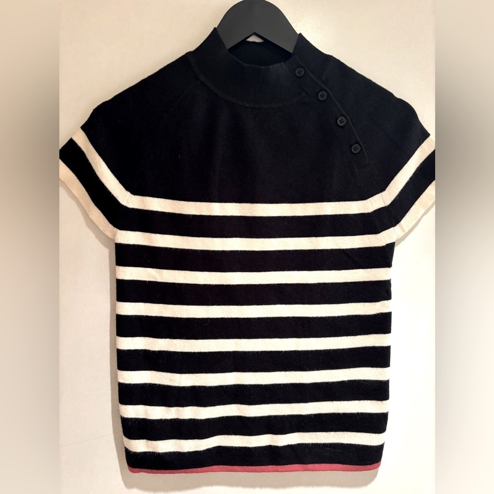 Maeve by Anthropologie striped black and cream cap sleeve sweater top medium